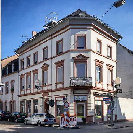 דירה Marx - Stilvolles Studio-apartment Im Stadtzentrum - Ideal Fuer Paare & Geschaeftsreisende, Gratis Wlan